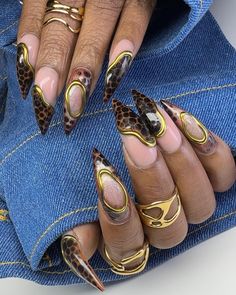 ROYAL Cheetah 👑🐆 💅🏽✨ #kreationsbykiki #nails #ncnails #durhamnails #muvauni #kbkacrylic #kbkonline Leopard And Gold Nails, Cheetah Print Nail Ideas, Burgundy Leopard Nails, Animal Kingdom Nails, Queen Nails Designs, Jaguar Nails, Africa Nails, African Nail Art, Cheetah Acrylic Nails