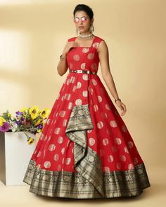 Long Skirt Outfits Indian, Long Frocks For Girls, Stylish Gown, Saree Kuchu Designs, Trendy Outfits Indian, Fashion Show Dresses