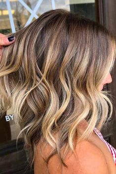 Cabelo Ombre Hair, Medium Hairstyles For Women, Wavy Hairstyles Medium, Classic Hair, Natural Blonde, Summer 19, Highlights Brown Hair, Colour Ideas