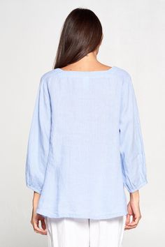 "- Square neck top - Loose flowy fit - 3/4 sleeves - Comfortable breezy - Great for any occasion - 100% linen - Made in USA Size measurements Style was measured laid flat. Please multiply by two to get approximate circumference *Small bust : 20.5\" waist : 22.5\" bottom \" 29\" length : 26\" sleeve : 19\" *Medium bust : 21.5\" waist : 23.5\" bottom : 29.5\" length : 26.25\" sleeve : 19\" *Large bust : 22.5\" waist : 24.5\" bottom : 30\" length : 26.5\" sleeve : 19.5\" *XL bust : 23.5\" waist : 2 Vacation Linen Blouse With Long Sleeves, Linen Long Sleeve Beach Top, Linen Long Sleeve Blouse For Vacation, Long Sleeve Linen Blouse For Vacation, Long Sleeve Linen Tops For Beach, Casual Linen Blouse For Brunch, Spring Casual Tunic With 3/4 Sleeves, Beach Long Sleeve Linen Tops, Casual Spring Tunic With 3/4 Sleeves