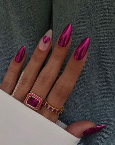 Valentine's Day Nails: 63 Romantic Nail Art Ideas for 2024 | Glamour Magenta Nails, Pink Chrome Nails, Chrome Nail Art, Nagellack Trends, Chrome Nails Designs, Nail Designs Valentines, Metallic Nails, Chrome Nails, Valentine's Day Nails