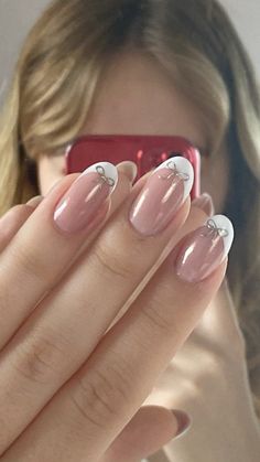 nails inspo french and bows French Polish Christmas Nails, White French Tip Nails With Design Short Almond, French Manicure With Bow Design, Bow Nails Short Square, Bow Nails With French Tip, Nails For Special Occasion, Winter Nail Ideas French Tip, French Top Designs, Wedding Guests Nail Designs