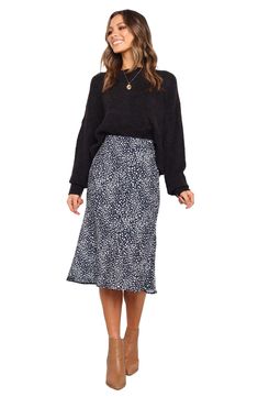 This flowy skirt is designed with gorgeous drape and a partial elastic waist for comfort wherever you go. 26" length Partial elastic waist Partially lined 100% polyester Hand wash, dry flat Imported Teaching Outfits, Business Casual Outfits For Work, Elegante Casual, Stylish Work Outfits, Church Outfits, Professional Outfits, Business Casual Outfits, Work Attire, Office Outfits