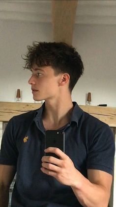 Undercut With Layers, Short Haircut Guys, Straight Hair Men’s Cut, Mens Bangs Haircut, Short Textured Hair Men, Boy Haircut Long On Top Short On Sides, Men Summer Haircut, Sam Zia