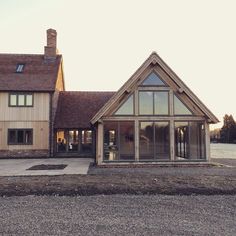 a house that is sitting in the grass