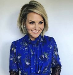 Georgie Gardner hair - aline bob Georgie Gardner, Wavy Bob Long, Aline Bob, Short Clothes, Angled Bob Haircuts, Messy Bob Hairstyles, Quotes Cute, Bob Cuts, Wavy Bob Hairstyles