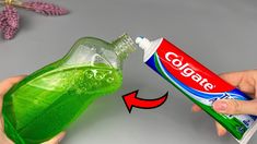 Mix Detergent with Toothpaste: you won't believe what happens - it's incredible! Diy Toothpaste, Natural Cleaning Solutions, Cleaner Recipes, Diy Home Cleaning, Diy Cleaning Hacks, Deep Cleaning Tips