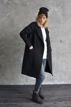 Black wool coat / Black elegant coat / Black classic coat Black Party Tops, Women Long Coat, Wool Coat Black, Asymmetrical Coat, Coat Elegant, Modern Dresses, Long Coat Jacket, Elegant Coats, Classic Coat