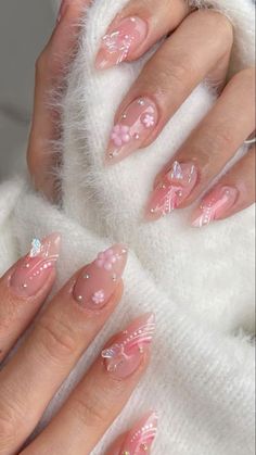 Short Almond Bling Nails, Spring Nails With Charms, Uñas Coquette, Classy Acrylic Nails, Vacation Nails, Soft Nails, Unique Acrylic Nails