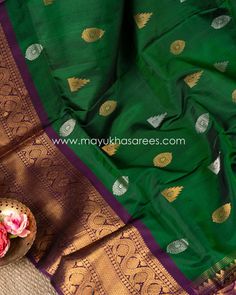 Paithani Silk Pre-draped Saree For Celebration, Designer Green Pre-draped Saree With Motifs, Celebration Paithani Silk Pre-draped Saree, Celebration Pre-draped Paithani Silk Saree, Traditional Paithani Silk Pre-draped Saree For Celebration, Elegant Paithani Silk Traditional Wear For Celebrations, Designer Green Saree With Motifs, Elegant Designer Paithani Silk Lehenga, Green Traditional Pre-draped Saree For Celebration