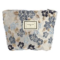 Product Name: Floral Makeup Bag, Material: Polyester, Canvas, Color: Gray Blue, Size: 24.5x21cm / 9.64"X8.27"(L*W) Zipper Closure That Securely Keeps The Bag Closed And Prevents Your Items From Falling Out. Foldable, Portable, Washable And Lightweight. It Is Also Great For Organize Your Cosmetics Tools And Digital Products. Package List: 1 Pc Floral Makeup Bag Features: This Cosmetic Bag Can Easily Store Daily Makeup Tools, Creams, Foundations, Lipsticks, Brushes, Pens, Change, Etc. Use This Mak Renault Talisman, Floral Makeup Bag, Zipper Flowers, Floral Makeup, Floral Purse, Daily Makeup, Makeup Bags, Makeup Pouch, Beauty Items