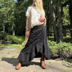 Cute Earthy Black Flowy Midi Skirt With Crochet Waistband, Embroidery And Asymmetrical Fairy Ruffle Hem With Raw Hems. Elastic In The Back Of The Waistband So It’s Stretchy. Pictured On A 28. In Excellent Used Condition Crochet Waistband, Flowy Midi Skirt, Black Skirt, Ruffle Hem, Skirt Set, Midi Skirt, Womens Skirt, Dress Es, Dresses Skirts