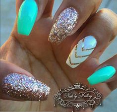 March Nails Ideas Coffin, Tourquise Nails Design, Short Turquoise Nails, Turquoise Nails Designs Aqua, Tiffany Blue Nails Design, Turquoise Nails With Glitter, Aqua Nails Turquoise, Aqua Nails Design Ideas, Hailey Nails