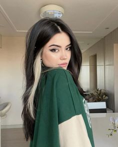 Brown Hair With A Streak Of Color, Black Hair Color Inspiration, Dark Brown And Colorful Hair, How To Look European, Black Hair With Underlights, Black Hair With Blonde Pieces Underneath, Dark Hair Pop Of Color Ideas, Black Hair On Fair Skin, Side Blonde Streak