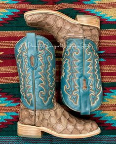 Corral Women's Western Boot in Brown Pirarucu with a beautiful blue shaft. This boot is a head turner and super comfortable to boot! :-) Truly everything a cowgirl could want for that special boot in her collection. Genuine leather Square toe Goodyear welt construction 1.5" Block Heel 11" Shaft Height Hybrid Leather Outsole Comfort Cushioned Leather Insole Teal Cowboy Boots, Square Toe Cowgirl Boots, Western Boots For Women, Blue Cowboy Boots, Cowgirl Boots Square Toed, Fish Embroidery, Embroidery Boots, Square Toe Western Boots, Cowgirl Accessories