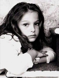 Natalie Portman Baby, Mathilda Lando, Famous Kids, Young Celebrities, Baby Faces, Young Actors, Child Actors, Jolie Photo