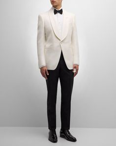 Nice Suits For Men, Wedding Mens Outfit, White Tux Wedding, Dinner Jacket Men, Groom Suits For Wedding, White Tie Wedding, Tom Ford Menswear, Gq Usa, Tom Ford Tuxedo