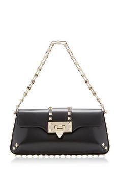 Valentino Runway, Italian House, Wales Bonner, Valentino Black, Bags Luxury, Fall Accessories, Black Square, Leather Chain, Leather Clutch