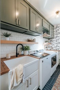 One of my favorite parts of this job is creating a space that is truly functional, purposeful and beautifully designed all together. The function and purpose Luxe Laundry, Rustic Laundry, Inspiration Artwork, Laundry Room Update, Mudroom Laundry, Modern Laundry, Dream Laundry Room