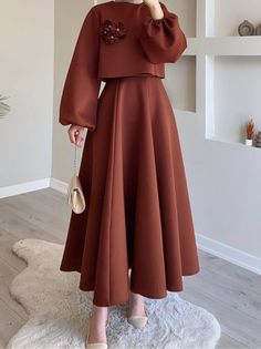 Elegant Fall Skirt With Wide Hem, Solid Dresses With Pockets For Fall, Hijab Stile, Rok Outfit, Estilo Hijab, Womens Skirt Suits, Lantern Sleeve Top, Floral Two Piece, Mode Abaya