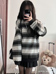 Japanese Style Clothing, Concept Clothing, Kawaii Fashion Outfits, Japanese Outfits, Swaggy Outfits, Japan Fashion, Edgy Outfits, Korean Outfits, Casual Style Outfits