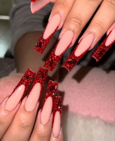 Ongles Bling Bling, Quince Nails, Prom Nails Red, Long Red Nails, Red Quince, Red Acrylic Nails, Colored Acrylic Nails, French Tip Acrylic Nails