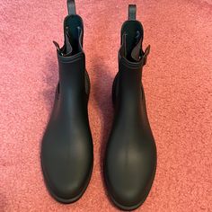 Brand New! Never Worn! Rain Boots Women, Boots Women, Winter Rain, Rain Boots, Dark Green, Womens Sizes, Women Shoes, Brand New, Boots