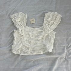 Free People Tank You Very Sweetly Top Size Xs Condition: Nwt Color: White Details : - Smocked Back - Lined Extra: - I Ship Between 1-2 Days Cotton Crop Top With Ruffles For Brunch, Free People Tank, White Details, Lace Insert, Crochet Lace, Free People Tops, Smocking, Free People, Color White