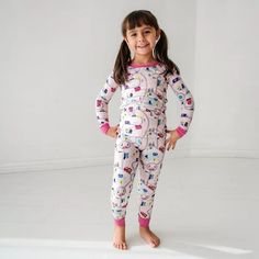 Nwt! Little Sleepies Rosy Road Trip 2 Pc Pajama Set ~ Size 7/8 Clothing And Accessories For Newborns, Toddlers, And Adults. Made For Comfort And Style. Hypoallergenic, Ultra Comfy And Fashionable Baby Clothes You Can't Buy Anywhere Else. Types: Swaddles, Rompers, Pajamas, One-Piece Zippies, Swimwear And The List Goes On. All Nib Items Have Been Unopened To Keep It In Pristine Condition. Fun Cartoon Print Sleepwear For Sleepover, Fun Cartoon Print Sleepwear For Playtime, Fun Cartoon Print Sleepwear For Bedtime, Fun Cartoon Print Sleepwear, Playful Cartoon Print Sleepwear, Fun White Sleepwear For Sleepovers, Playful Bedtime Sets, Fashionable Baby, Little Sleepies