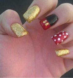 Simple Disney Nails, Mickey Mouse Nail Art, Disney Nail Art, Mouse Nails, Disney Nail Designs, Mickey Mouse Nails, Disney Inspired Nails, Minnie Mouse Nails, Mickey Nails