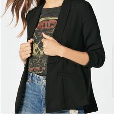 Nwt Just Fab Black Pleated Back Blazer. Hook And Eye Closure Front. Casual Blazer With Pockets For Night Out, Black Blazer For Everyday Fall Wear, Everyday Black Blazer For Fall, Black Everyday Spring Blazer, Olive Green Winter Coat, Waterfall Leather Jacket, Green Winter Coat, Maroon Blazer, Black Single-breasted Blazer With Shawl Collar