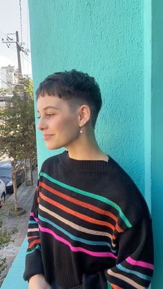 Shaved Pixie, Shaved Hair Women, Short Shaved Hairstyles, Shaved Hair Designs, Buzzed Hair, Very Short Haircuts