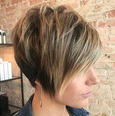 Short haircuts that are stop-you-in-your-tracks gorgeous Long Layered Pixie, Short Haircuts Fine Hair, Layered Pixie, Pixie Bob Haircut, Cute Short Haircuts, Great Haircuts, Short Layered Haircuts