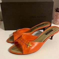 Louis Vuitton Kitten Heel Flip Phone Preloved Great Condition Super Comfortable Easy To Wear All Day They Are Size 38 But Fit Like A 7 Most Lv Run Small Louis Vuitton Orange, Shoes Louis Vuitton, Flip Phone, Flip Phones, Louis Vuitton Shoes, Kitten Heel, Color Orange, Shoes Women Heels, Kitten Heels