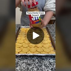 TikTok · lopchua1011 Ritz Cracker Dessert, Passover Meal, Cracker Dessert, Ritz Cracker Recipes, Easy Holiday Cookies, Ritz Cracker, Towel Cakes, 2024 Recipes, Cooking Cookies