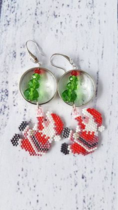 Santa Claus Earrings Seed Bead  Christmas Earrings Holiday Jewelry Seed Bead Christmas Earrings, Bead Christmas Earrings, Seed Bead Christmas, Christmas Beads Craft, Serpent Jewelry, Disney Earrings, Christmas Wear, Japanese Beads, Beaded Earrings Diy