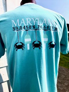 Enjoy your beach days with this beautiful Chalky Mint Comfort Colors soft ringspun cotton t-shirt with the Maryland Crab Buoys on the back and the small compass rose on the front left. Beach Apparel, Maryland Crabs, Rosemary Beach, Compass Rose, Beach Days, Beach Day, Tshirt Colors, Beach Outfit, Compass