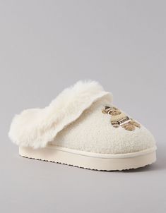 AE Shearling Scuff Slipper Swag Shoes For Women, Deer Slippers, Gifts Wishlist, Random Wishlist, Holiday Finds, Dirty Shoes, Dc Trip, Wishlist Ideas, Frontal Lobe