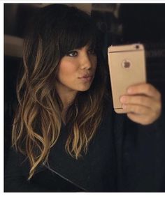 Long Hair Bangs Highlights, Bangs Highlights Balayage, Dark Brown Hair Balayage With Bangs, Long Textured Haircut With Bangs, Brunette Bangs Highlights, Long Balayage Hair With Bangs, Brunette Highlights With Bangs, Brunette Shag With Bangs, Bangs And Balayage Brunettes