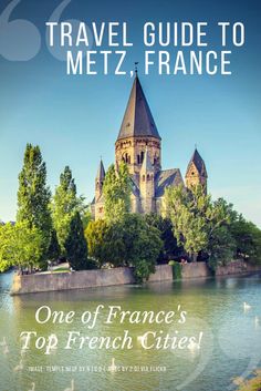 the front cover of a travel guide to mez france, featuring an image of a castle