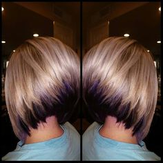 Love the cut Inverted Bob With Layers Choppy, Inverted Bob With Layers, Bob With Layers, Cortes Bob, Mom Hair, Tv Stand Designs, Layered Bobs, Inverted Bob, Mom Hairstyles