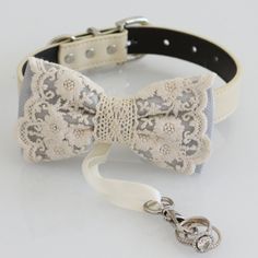 a dog collar with a bow tie attached to it's front and back ends