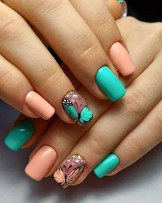 Unghie Nail Art, Romantic Nails, Pretty Nail Art Designs, Pretty Nail Art, Butterfly Nail, Hot Nails, Glitter Nail Art, Floral Nails