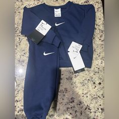 Nike Crew Jogger Set Navy Blue Nwt Perfect For Back To School These Are Gender Neutral Nike Long Sleeve Blue Set, Nike Blue Cotton Sets, Jogger Set, Nike Blue, Navy Blue Color, Kids Nike, Matching Sets, Back To School, Gender Neutral