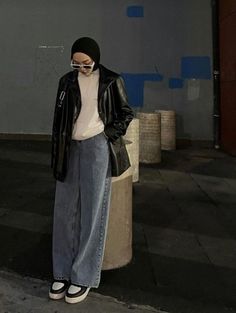 Stile Hijab, Street Hijab Fashion, Muslim Outfits Casual, Muslim Fashion Hijab Outfits, Hijab Style Casual, Hijabi Fashion Casual, Fashion Top Outfits, Photoshoot Model, Casual Hijab Outfit