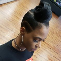 Open Appointments, Half Shaved Hair, Shaved Side Hairstyles, Ponytail Updo, Side Ponytail, Short Sassy Hair, Side Hairstyles