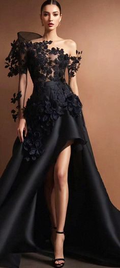 Dress With A Cape, Dinner Gowns, Lil Black Dress, Gowns Of Elegance, Evening Dresses Elegant, Fashion Design Clothes, Gorgeous Gowns