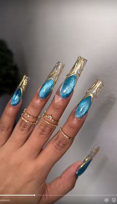 Gold Acrylic Nails, Gel Nail Art Designs, Cute Acrylic Nail Designs, Glow Nails, Glamorous Nails, Really Cute Nails, Cat Eye Nails, Glam Nails