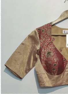 Raw Mango Blouse Designs, Ikat Blouse Designs, Brocade Blouse Designs, Patch Work Blouse Designs, Blouse Designs High Neck, Cotton Saree Blouse Designs, Blouse Designs Catalogue, Saree Blouse Neck Designs, Backless Blouse Designs