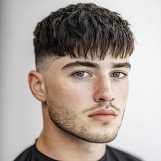 Modern Men's Haircuts: Top Styles for 2024 Realistic Wig, Modern Mens Haircuts, Wigs Brown, Straight Wigs, Men's Haircuts, Wigs Online, Short Wigs, Modern Trend, Straight Wig